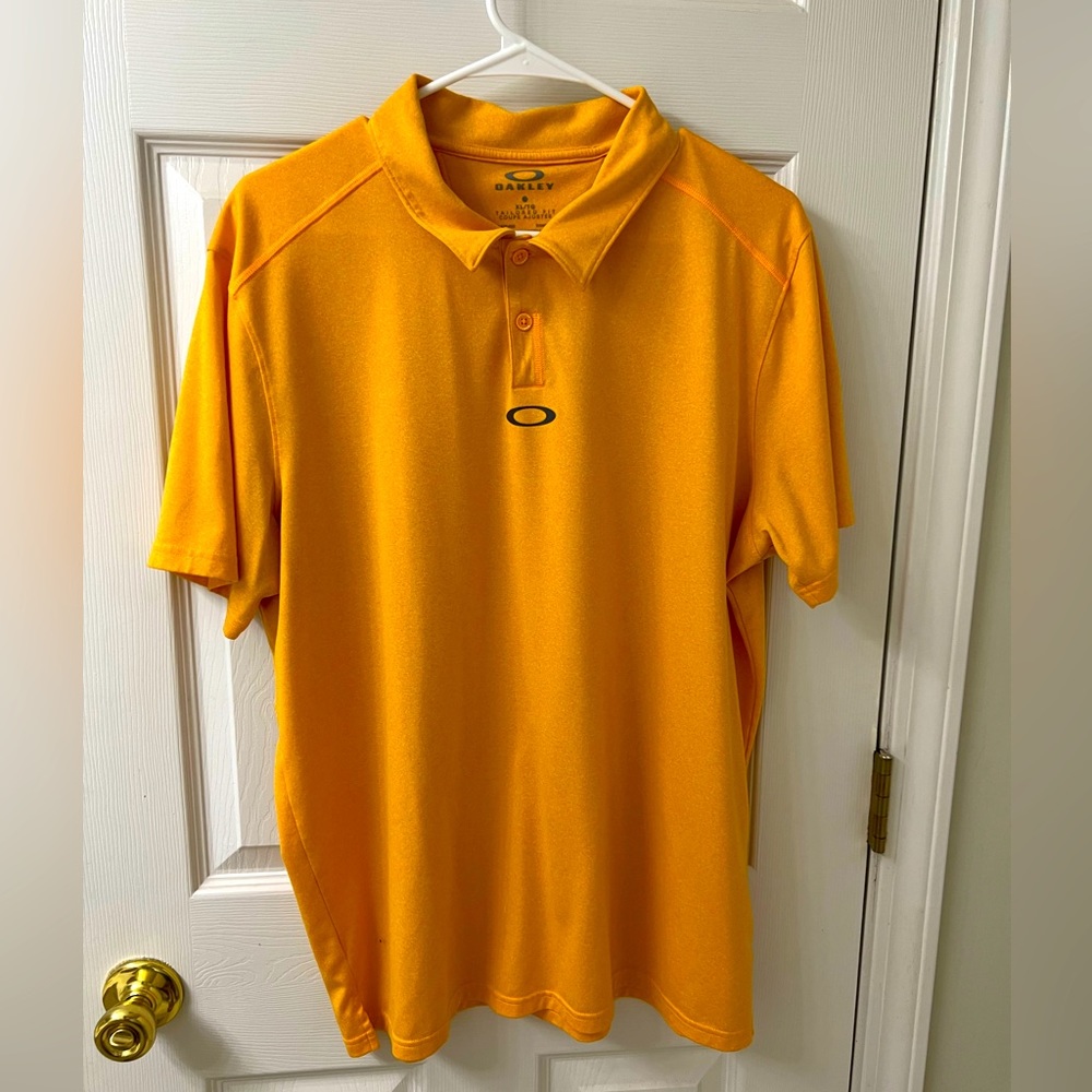 Large Orange Oakley Golf Shirt